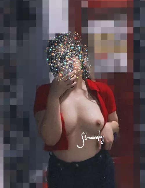 Hal(f)time show. by Beyacakes