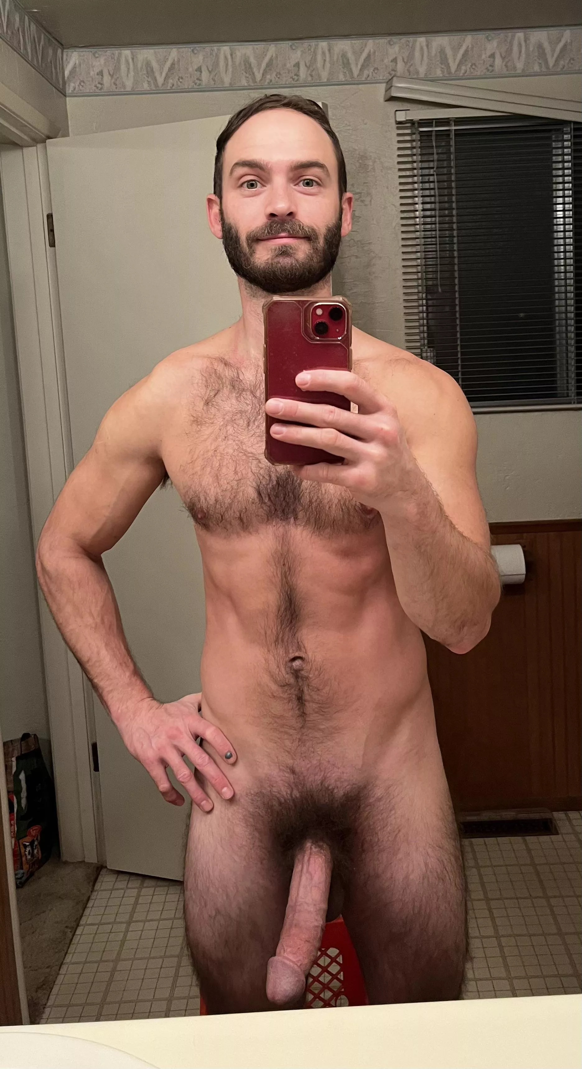 Happy Hallmark holiday from this single Pringle posted by Mountainman220