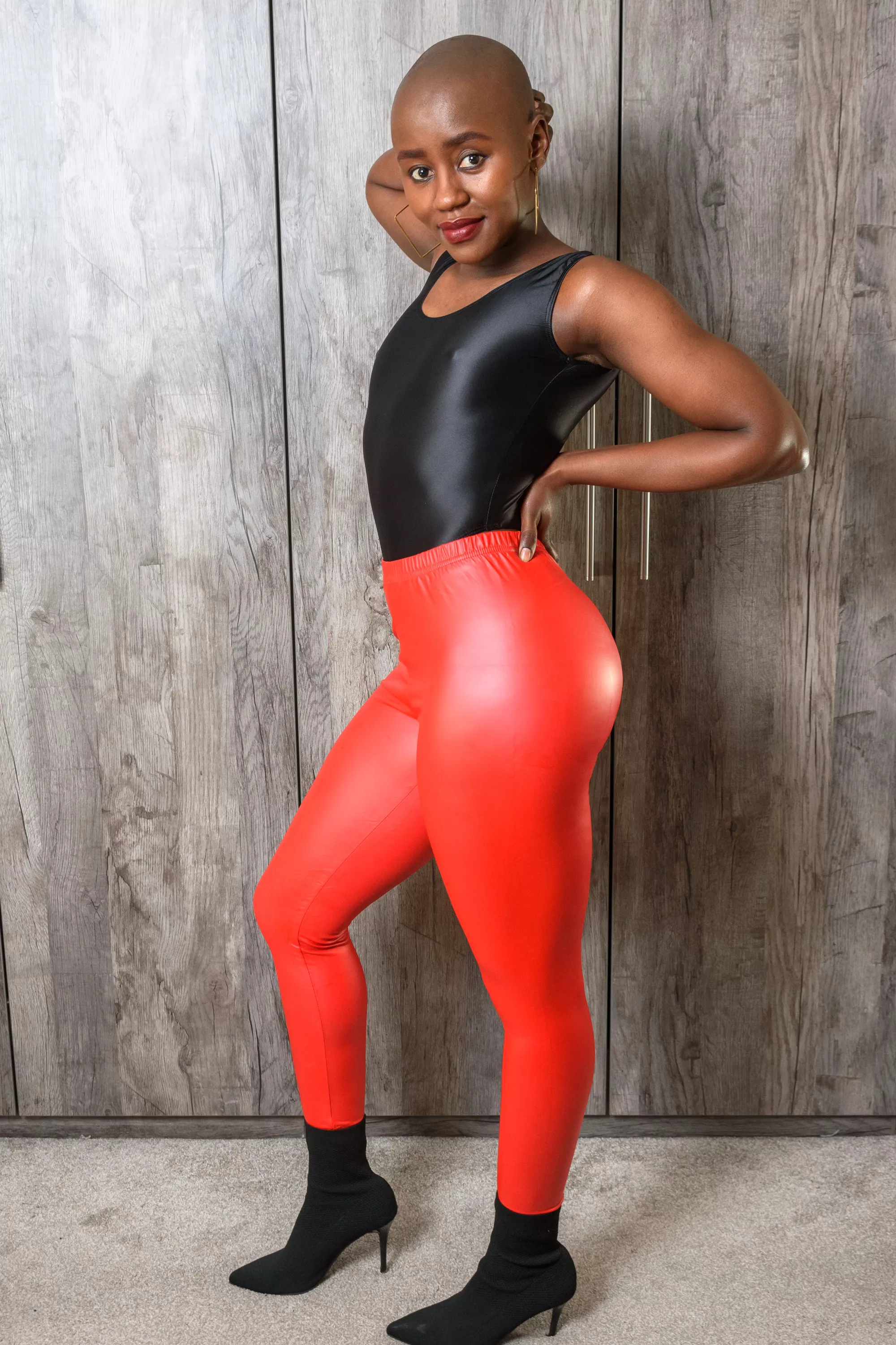 happy valentines day people x posted by baldgirl_shaza