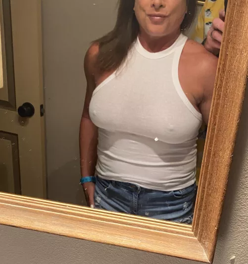 Headed out for drinks with these pokies by 2temptu