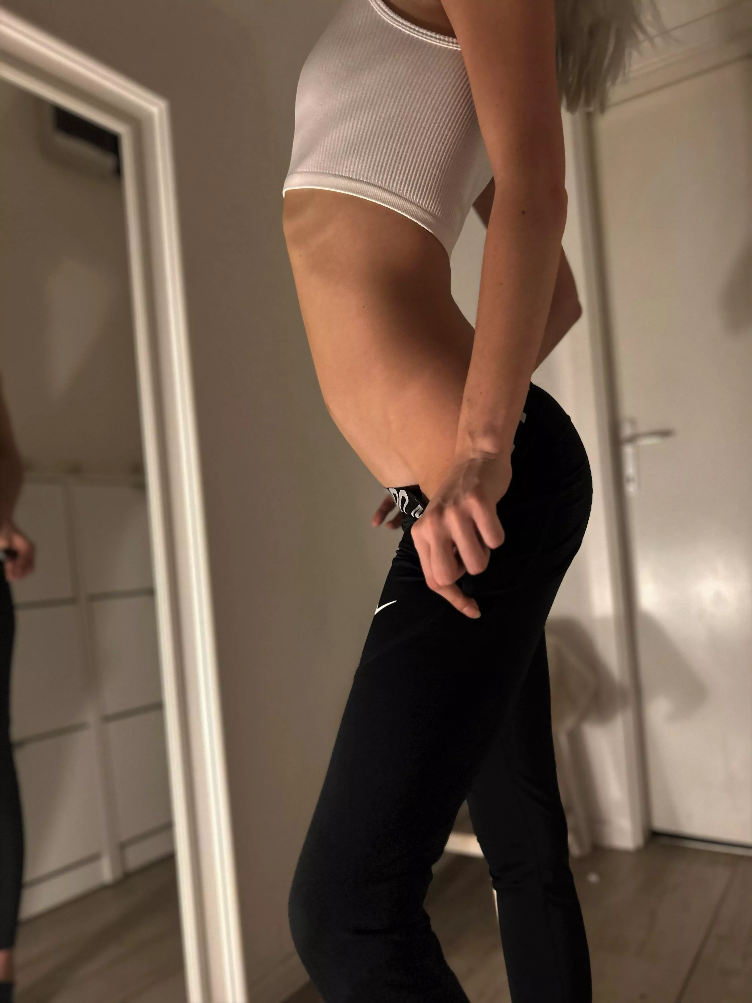 Hope you like skinny fit girls posted by skinny_slutty_teen