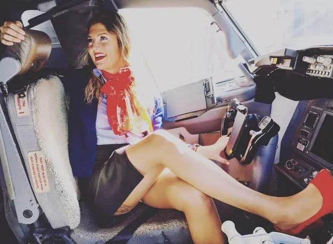 Hot by arrayoutofbounds