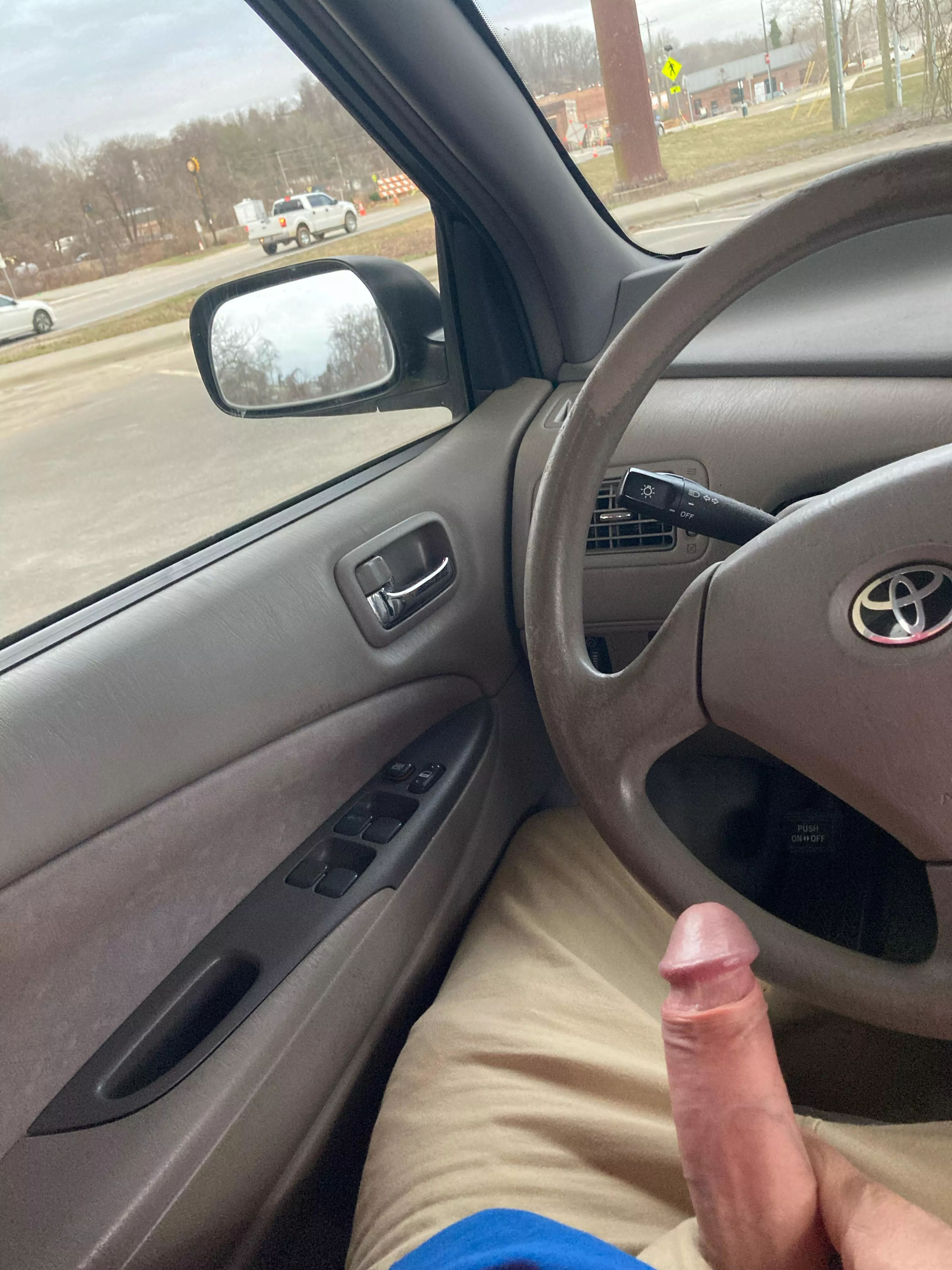 I had to pause on the way to work posted by JesseLoves00