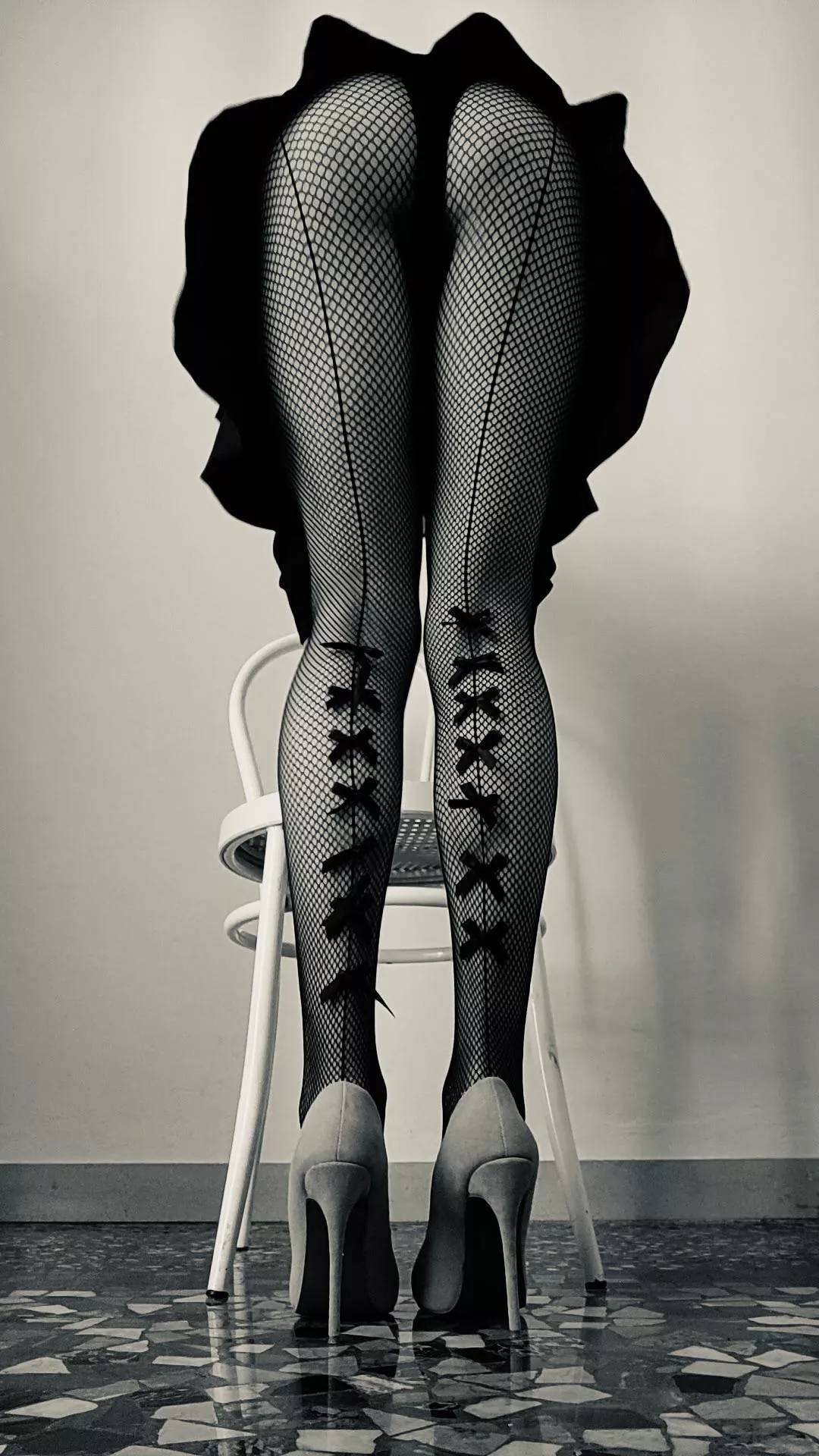 I think my dress is too short… posted by CamillaMarvelfeet