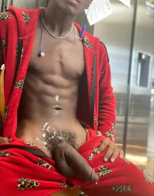 I'm available HMU let have fun by charliesexyass4u