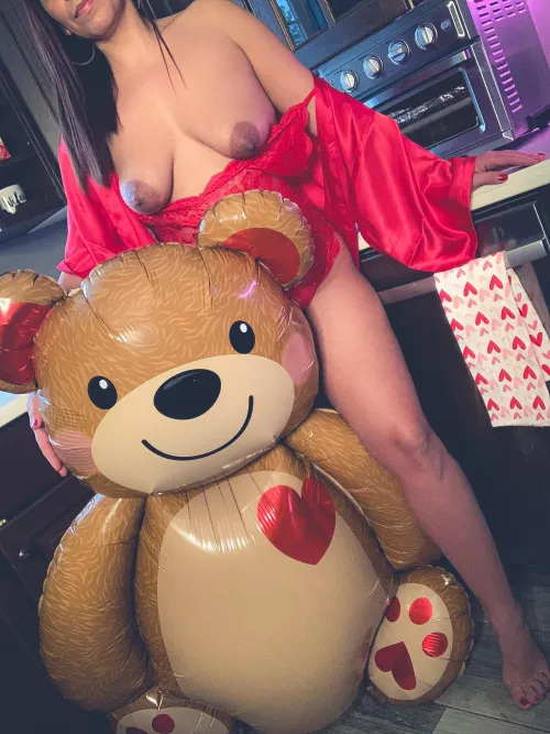 I’m looking to replace teddy. Anyone else down for a ONS? by rockyandjay