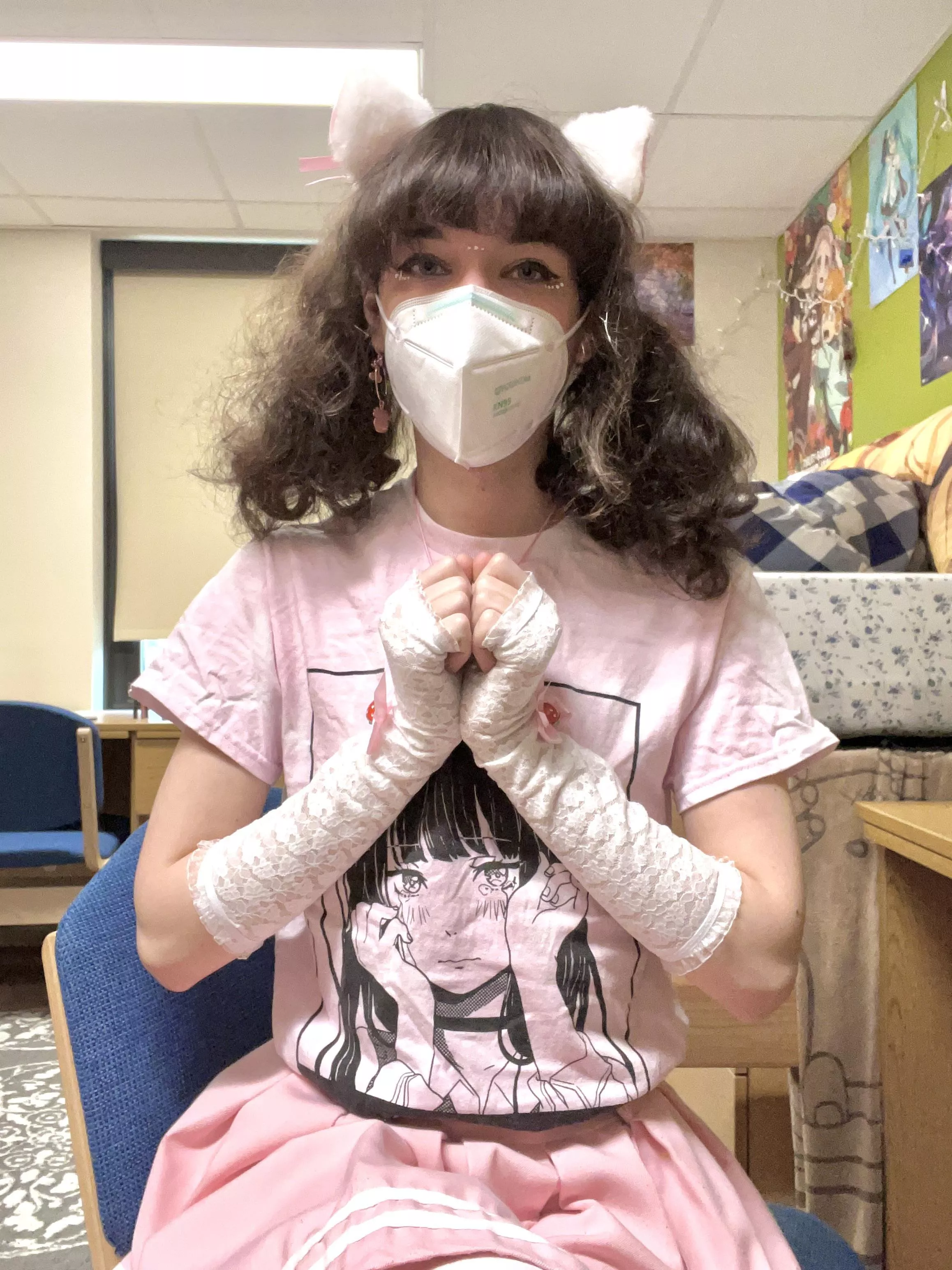 It’s Valentine’s Day 💖💘💞but sadly I’m alone still 😓 posted by KatLily47