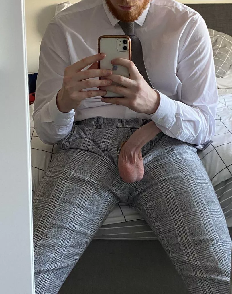 keeping nine inches contained all day is very hard;) posted by shushthen