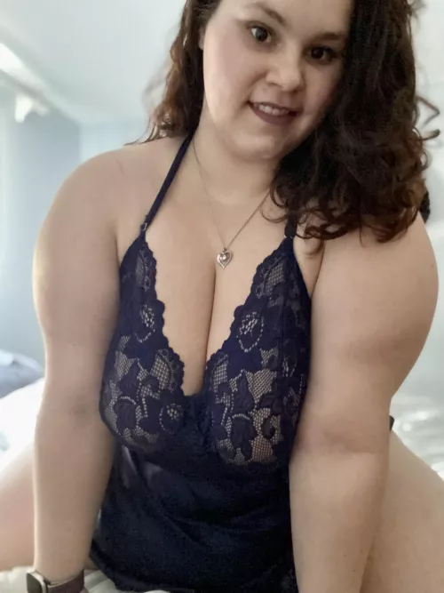 My attempt at being sexy 🙈 by MissButtercup96