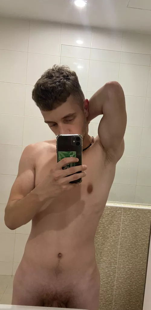 Need musclesss.. by sexydannyvp