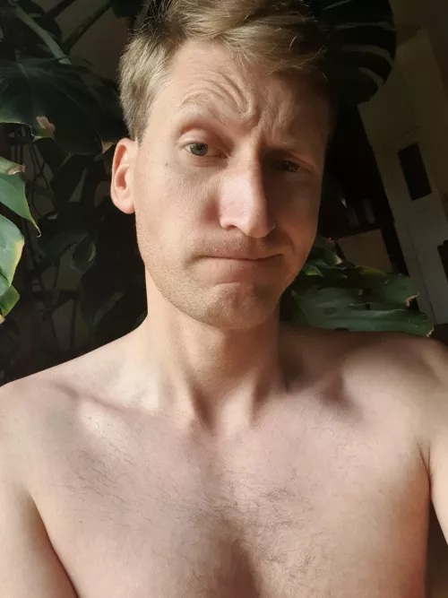 Pov: me questioning myself - my gut led me to become a freelancer. still growing into this new life path. don't doubt yourself (too much😆) by boringthing