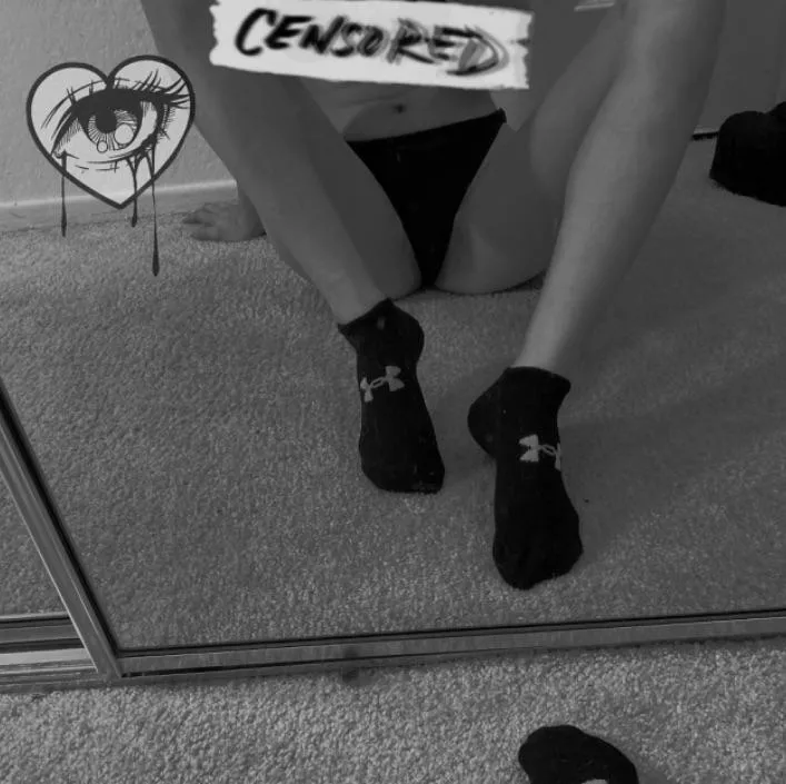 [selling] Come taste these SUPER SWEATY ones💦Selling these and more! Link for free trial below as well posted by SlutSellingSocks