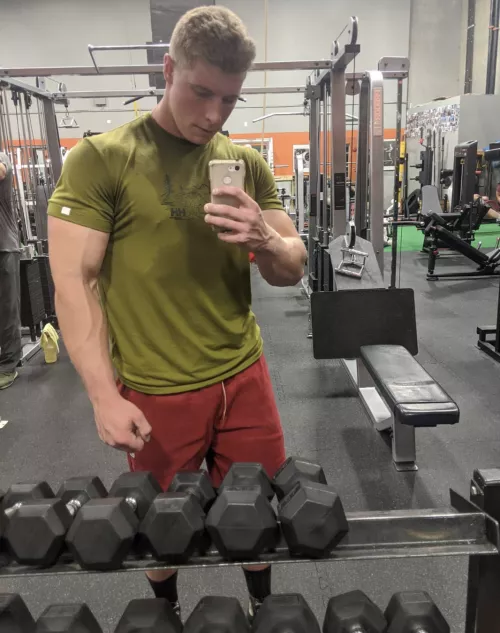 Send me a chat if you're bored! by Motor-Information-96