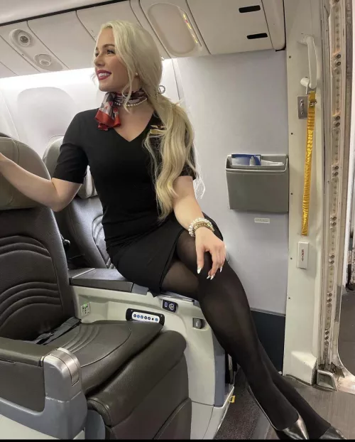 She saw you take the picture. And when you rub her feet in her hotel room, she’ll let you take more by SECsimp