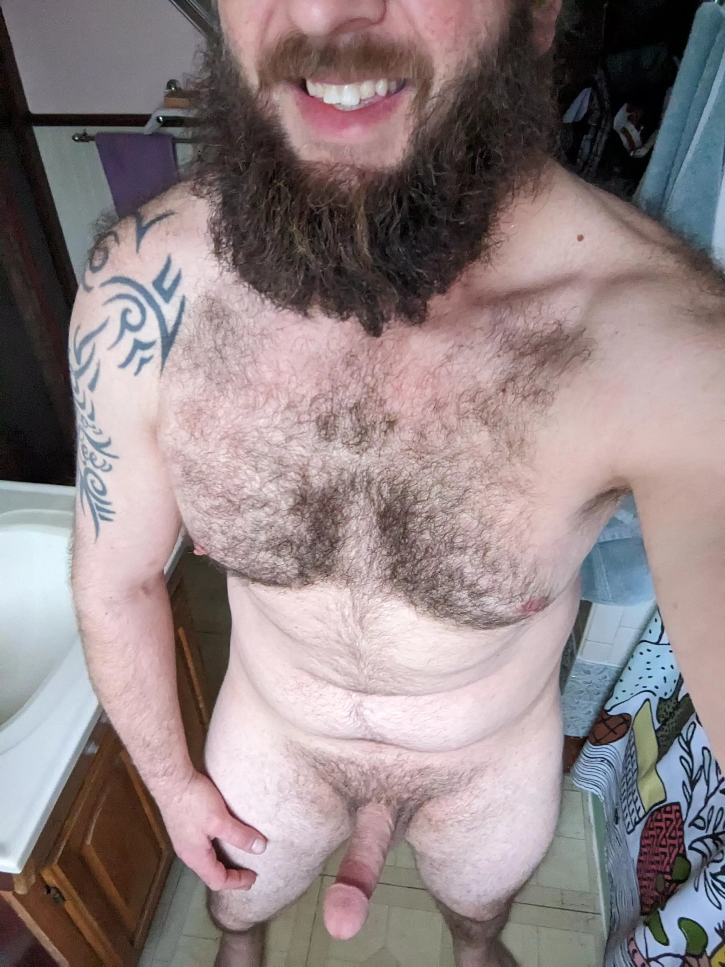 Shower time posted by whatarewedoinghere42