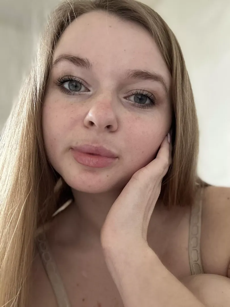 this photo shows the freckles pretty well by LaylaVav