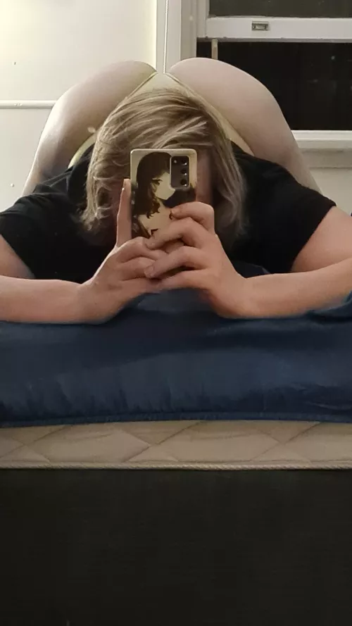 who here loves huge butts by Tripp-Foxx