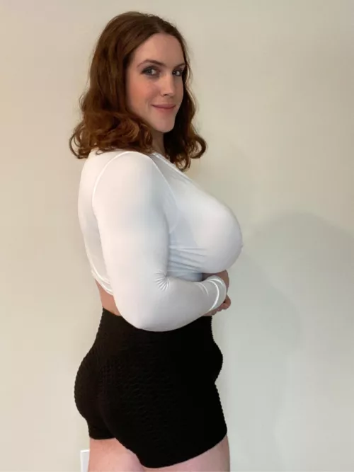 Would you take a strong, well endowed girl out for a valentines dinner? I might need some help cleaning up from my workout before hand by DiscussionUpstairs36