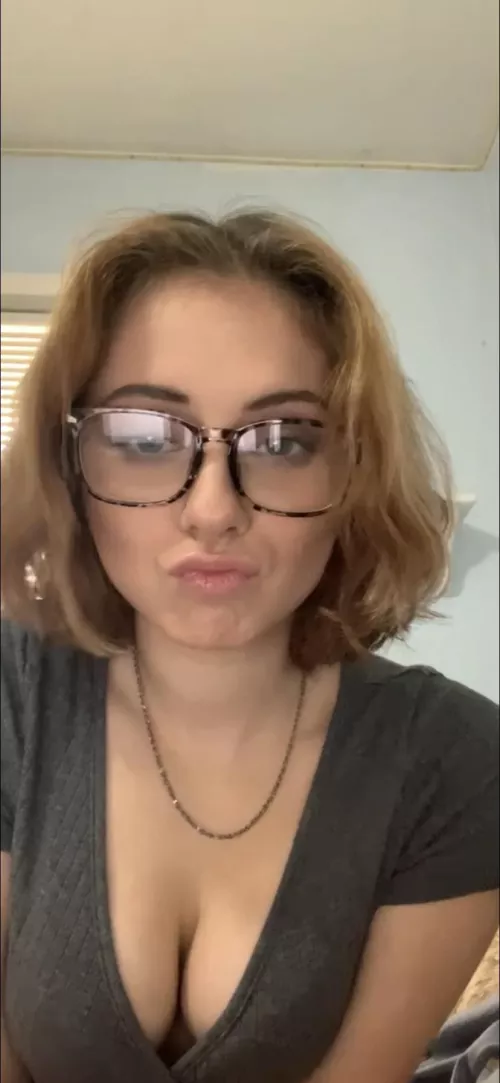 18F Choose a place to finish 😘 by Tayraycontent69