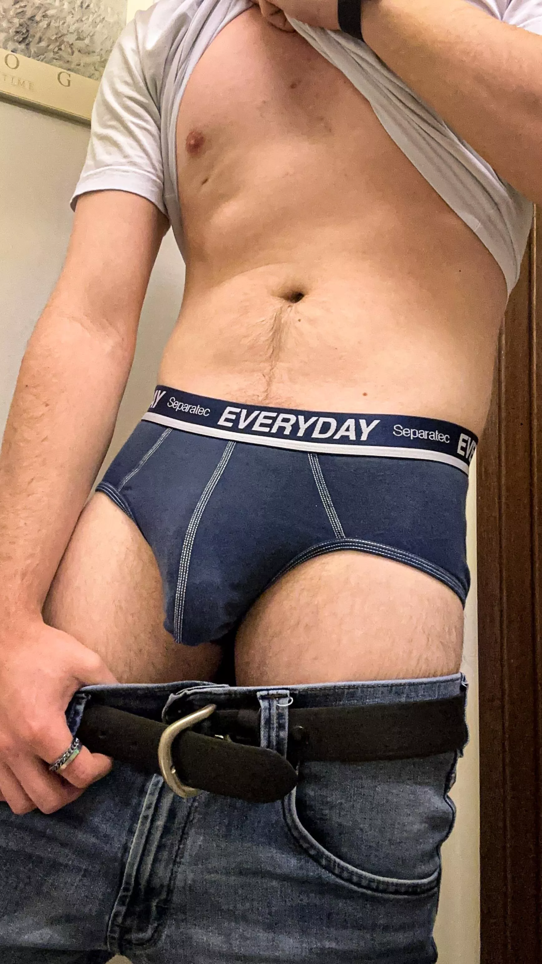 [20] hi😉 posted by Successful-Banana_03