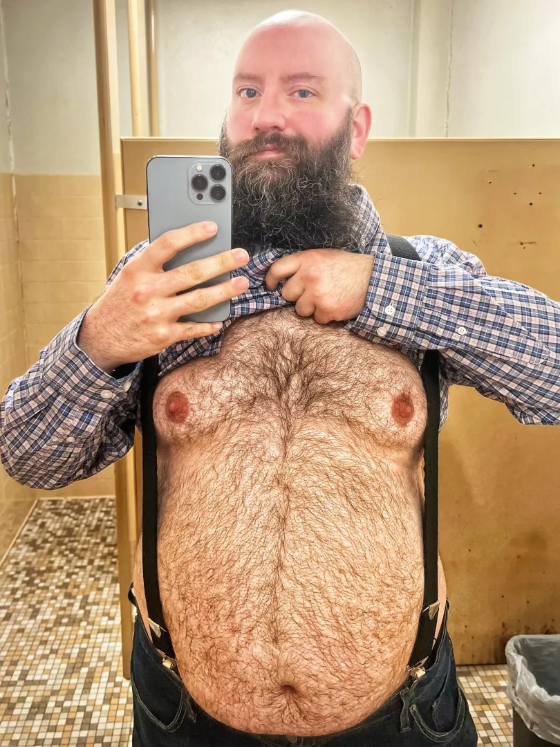 (36m) gay chubby bottom. Who’s ready to knock me up? DMs open. Never had someone cum inside me before. Wanna know how it feels… On a separate note, hope all of you have a great day (or evening depending where you live)! by Foxxykevin2