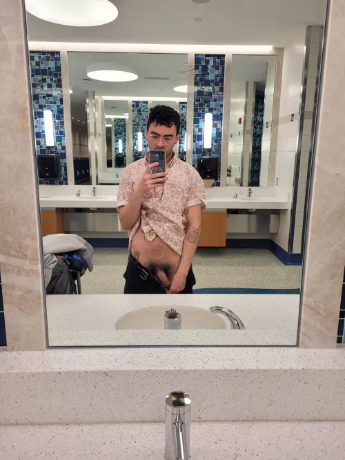 airport fun by yvrjock