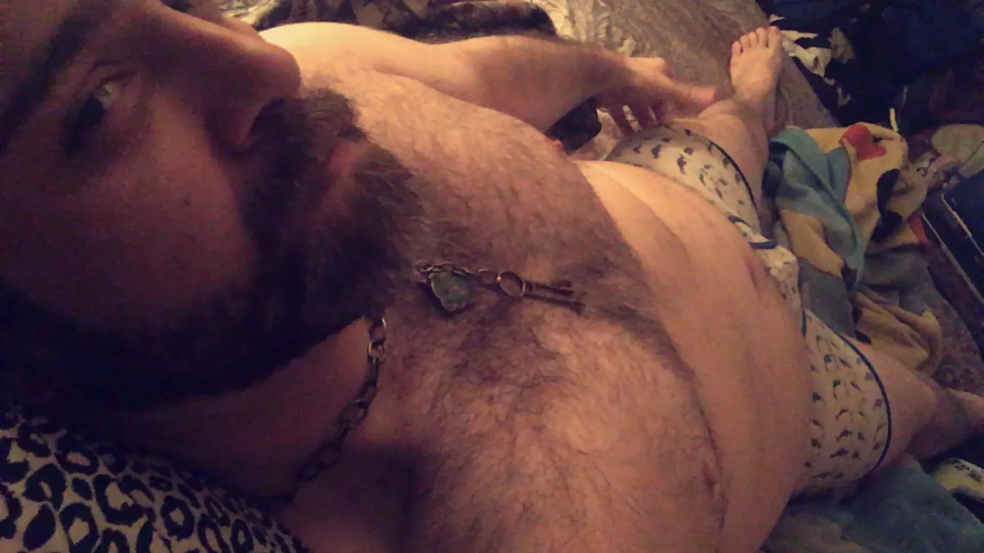 Can’t sleep 🦥 posted by Bulbaskunk