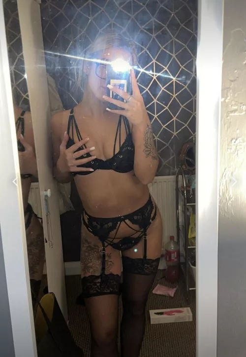 Free for today only! Enjoy using me by Taylormorganx