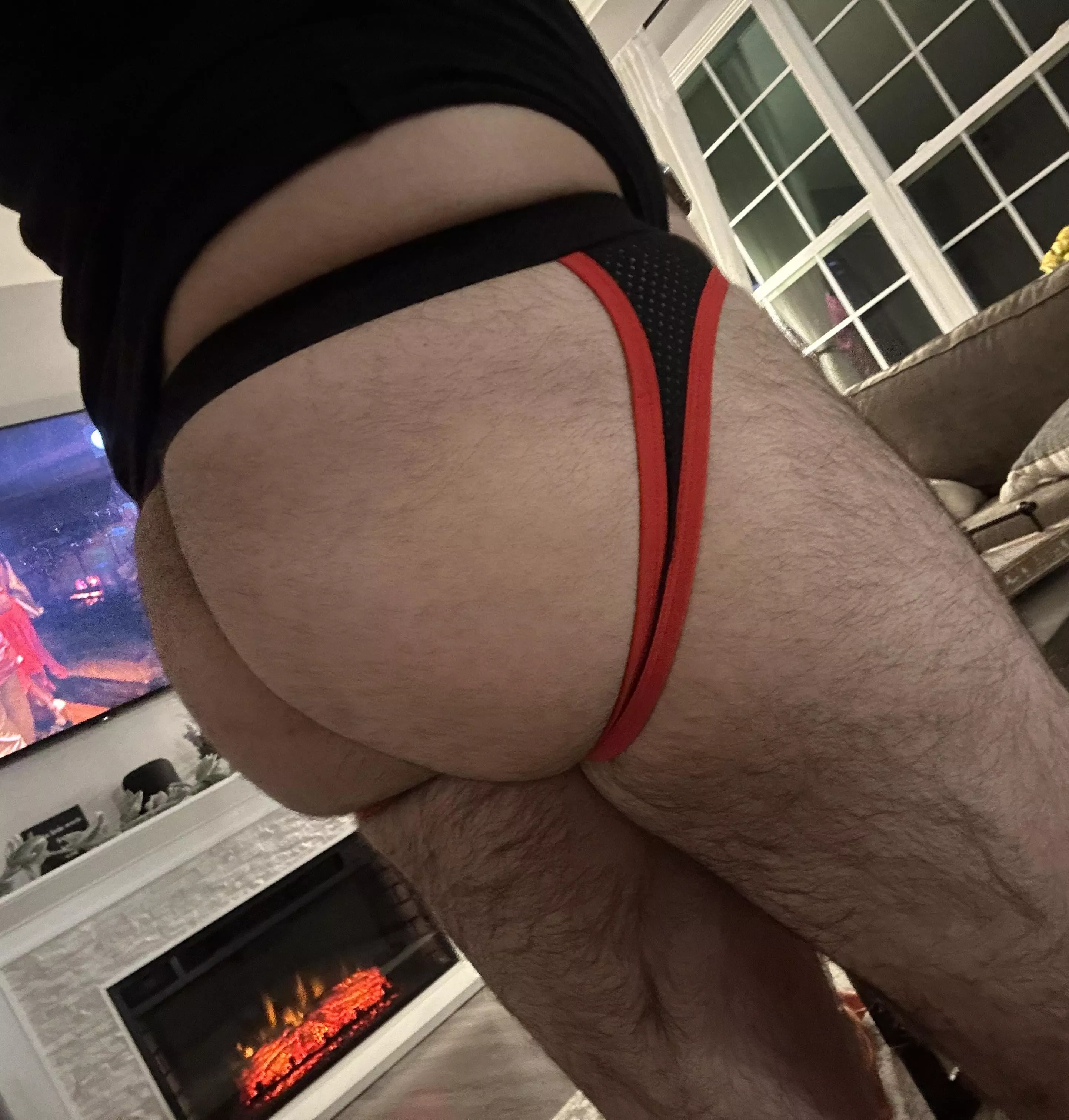 Happy Hump Day! I need to be humped 😈 posted by No-Title9279