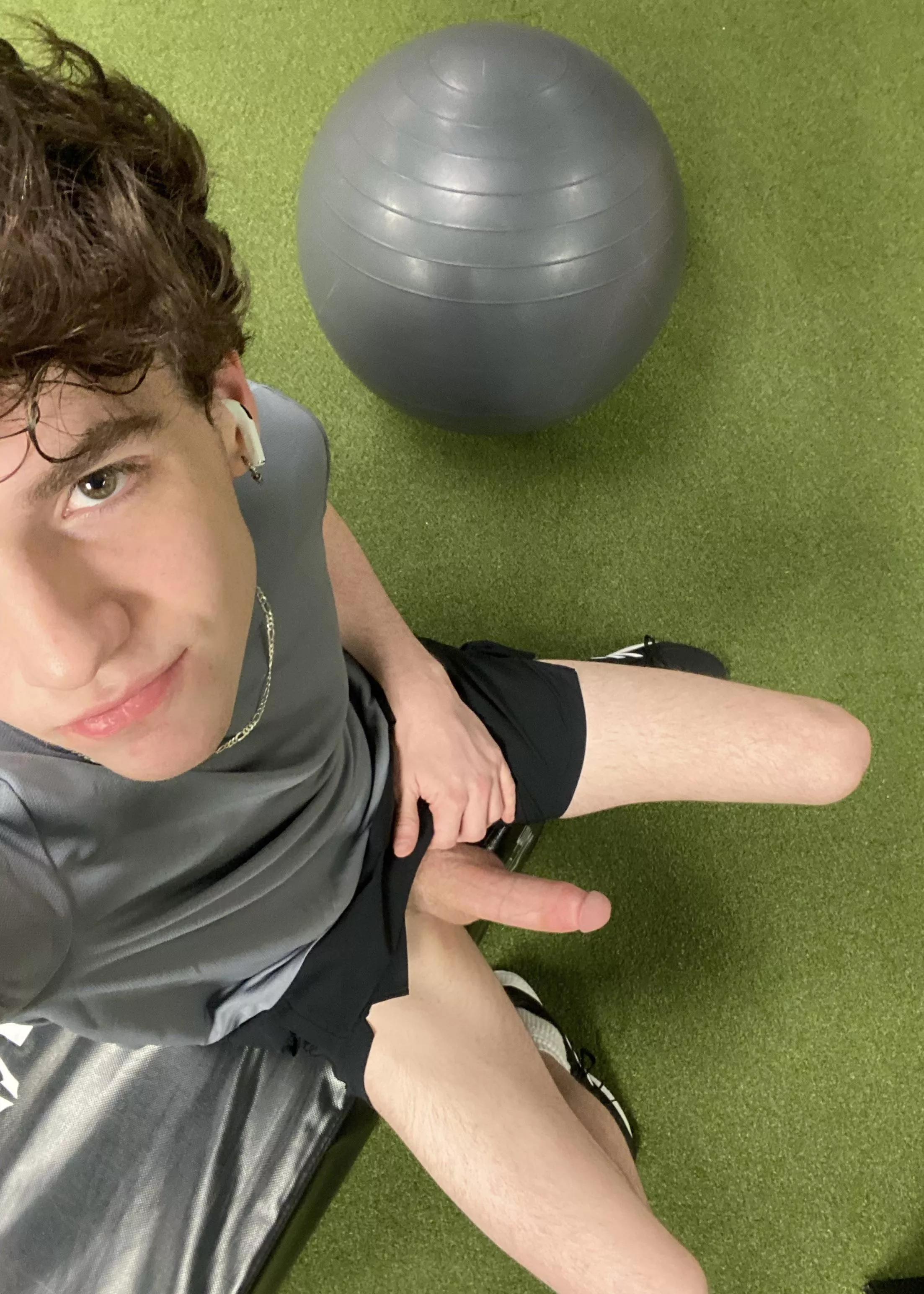 Hard Workout 😉 posted by NoodPup