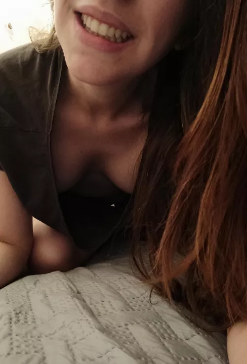 hiiii by Deliciouxxly_PH