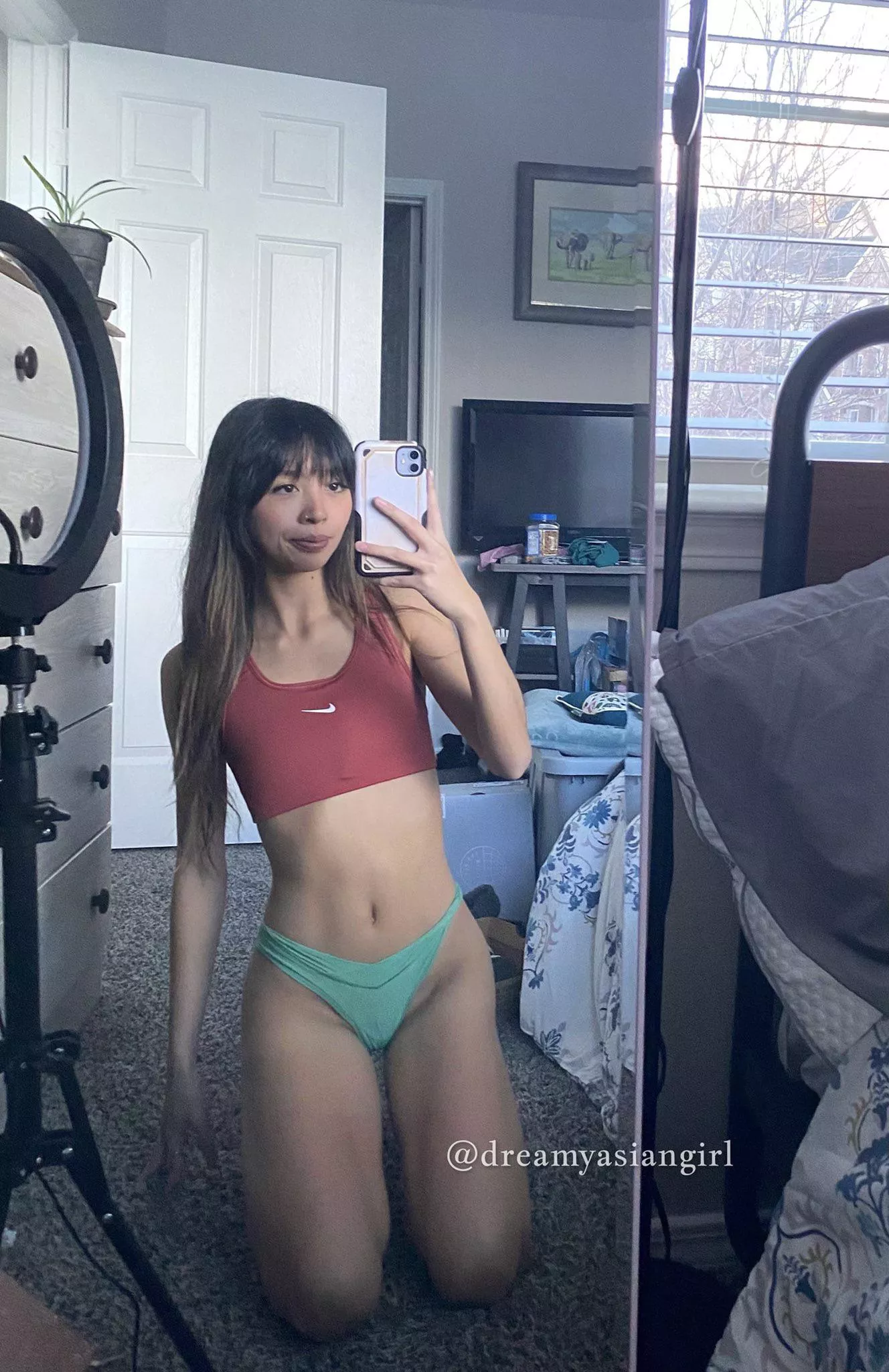 I’m light, so I go on top :) posted by Dreamyasiangirl