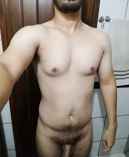 [M] 28, 76kg, 1,74m want a honest opinion by Doctor_of_nud3s
