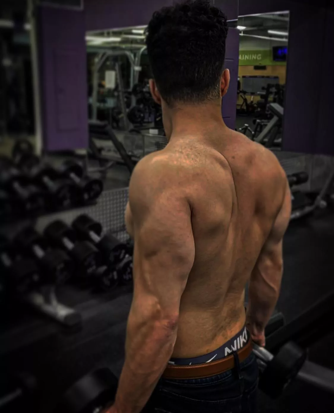 (M) Who wants to be my new gym girl posted by Ok-Plenty-1758