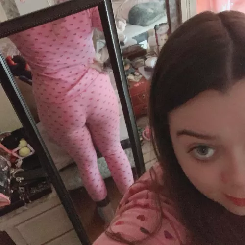 Need a nice dick inside of my ass by SingerPuzzleheaded28