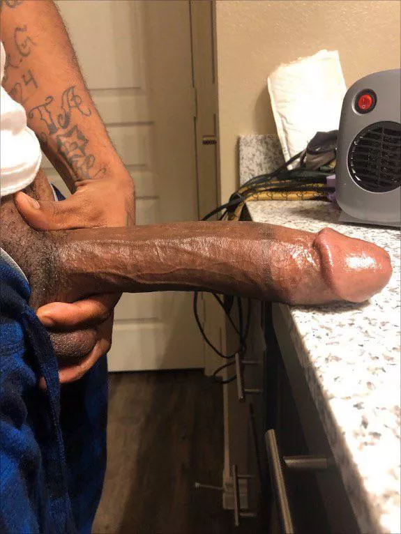 pm if i put your bf to shame😉 posted by blacksanta1234