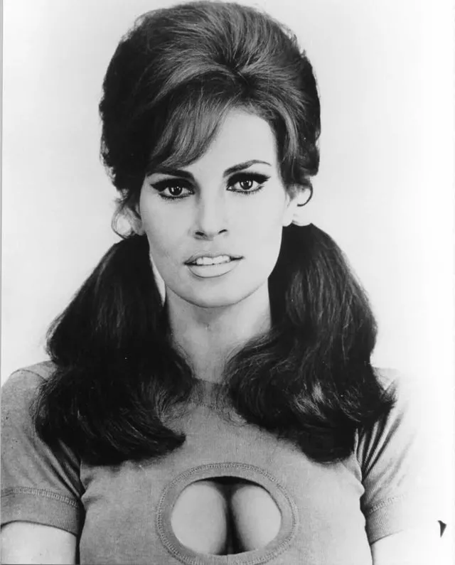 Raquel Welch posted by member_of_community