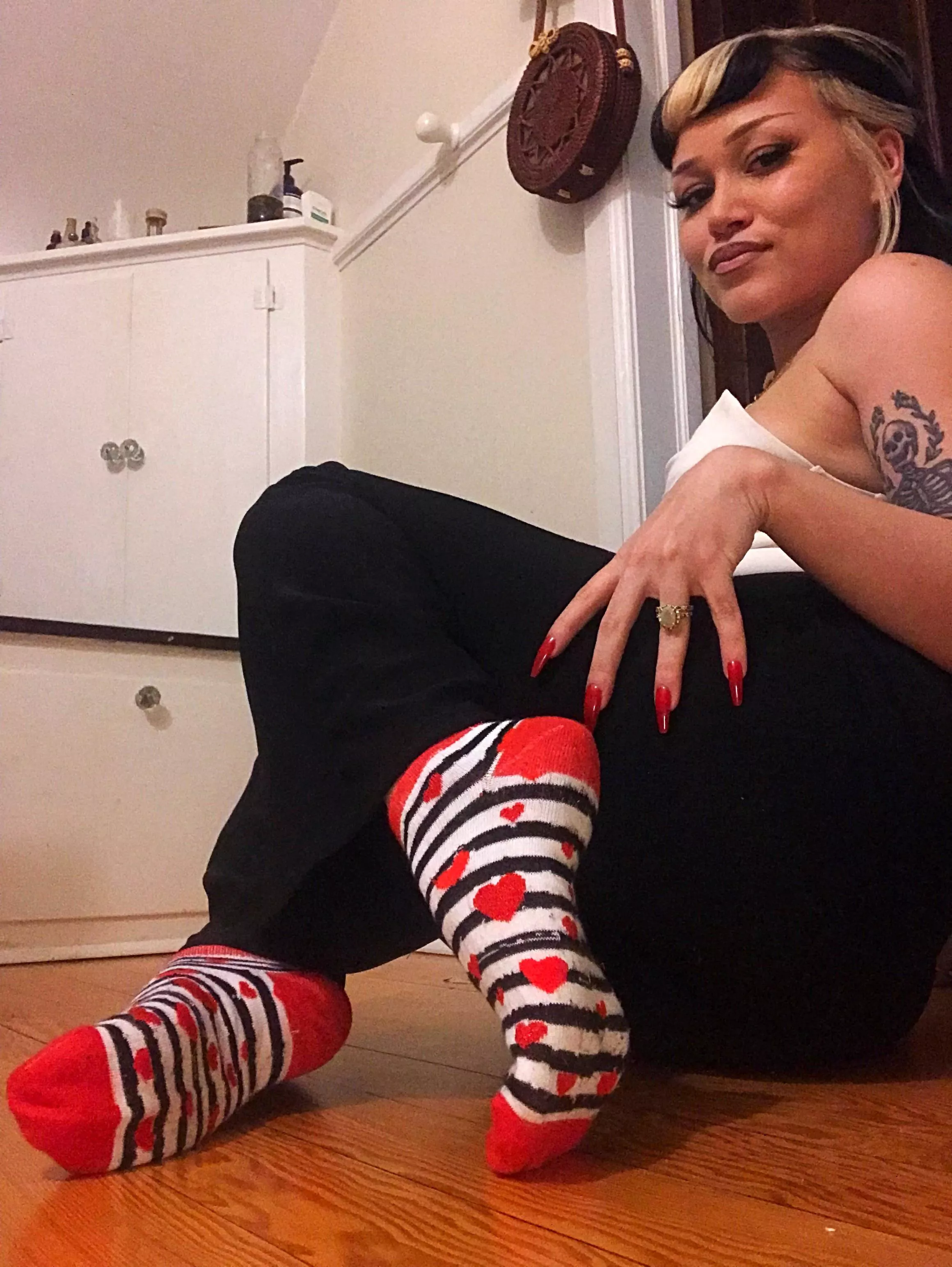 ✨selling✨ my 3 day worn Valentine’s Day socks . Guaranteed moist and sweaty 💋 $50 includes shipping and tracking posted by Fetish-foot-job