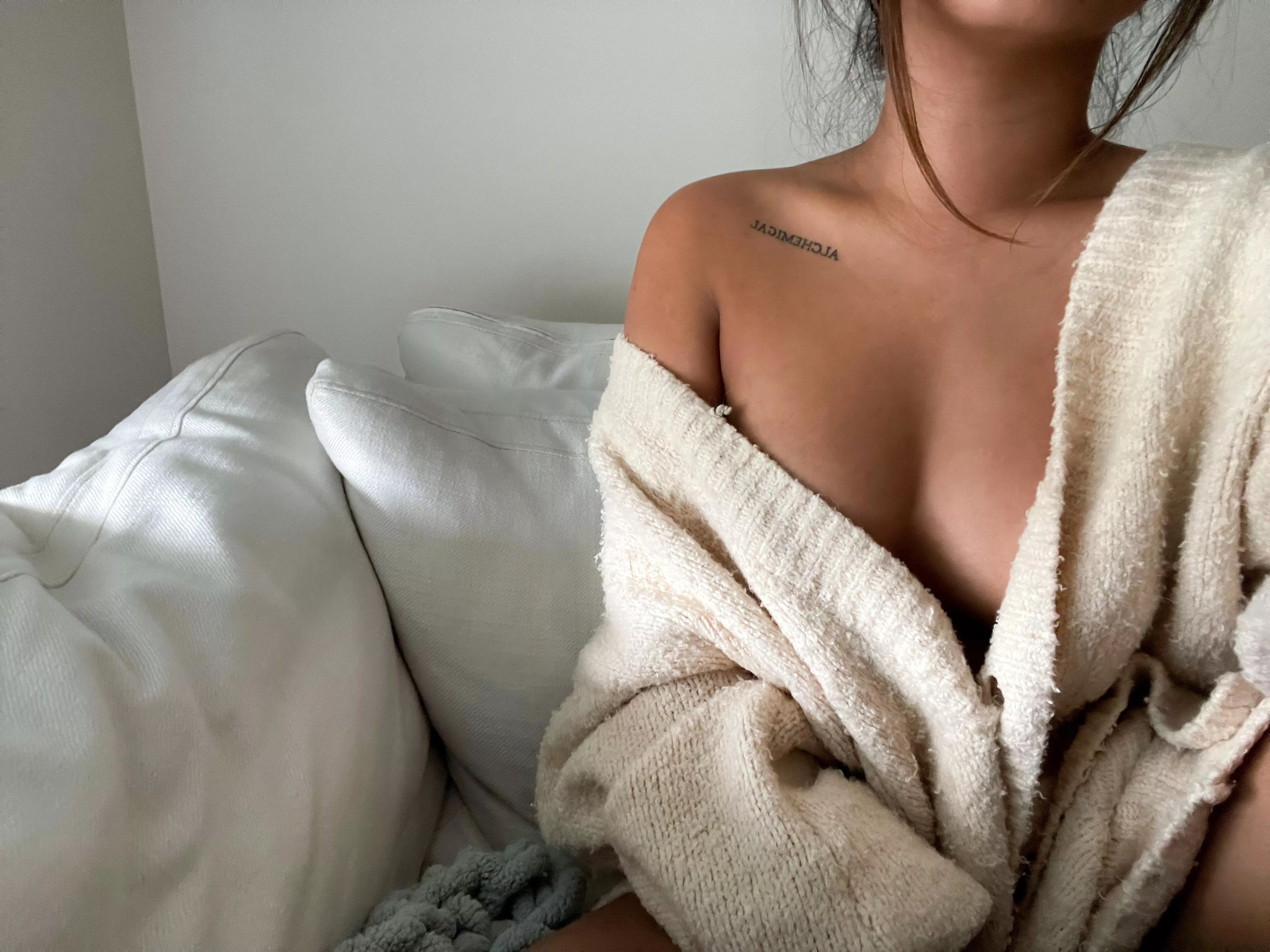 Should I lower my sweater a little more 😏 posted by vortexx96