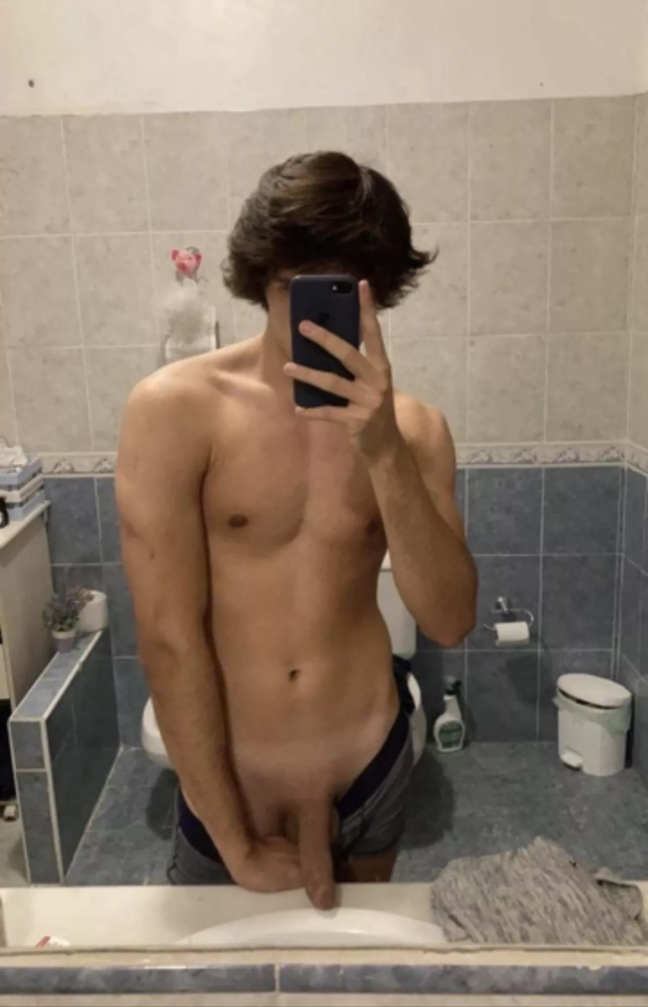 Sneak peek 🫣 posted by Delvey94