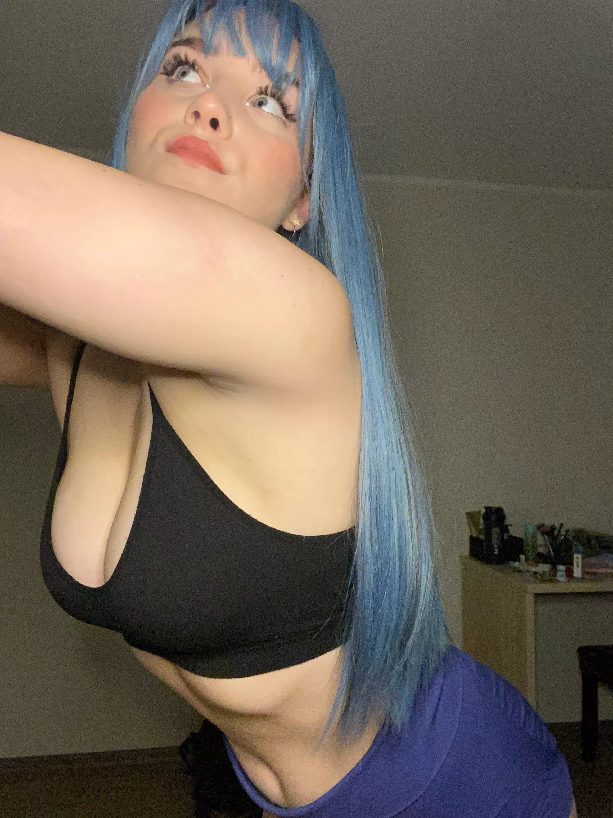 Spilling over posted by Yummy_Cummy