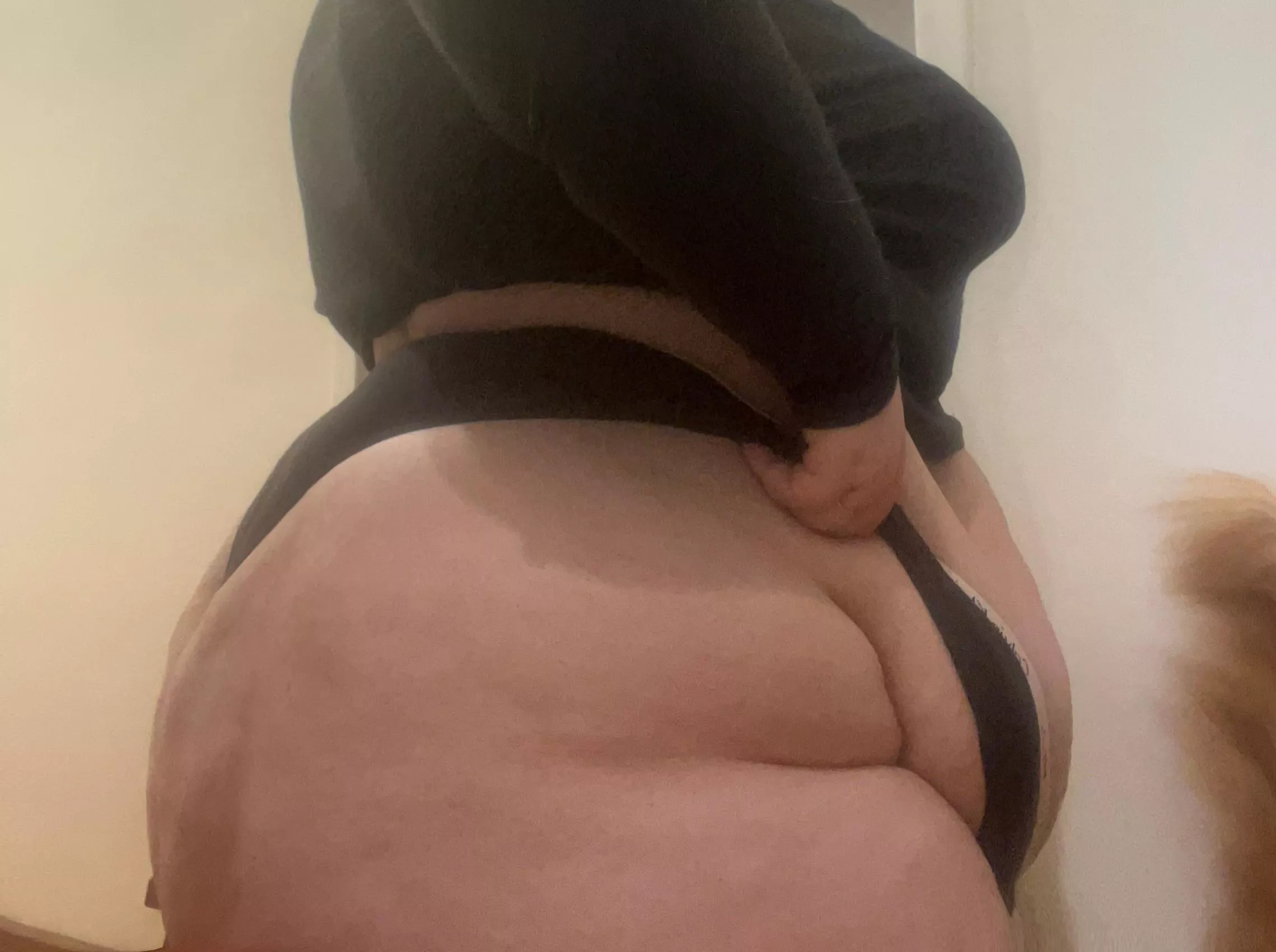 The booty and belly are aching to be grabbed! posted by BabyPeachBBW