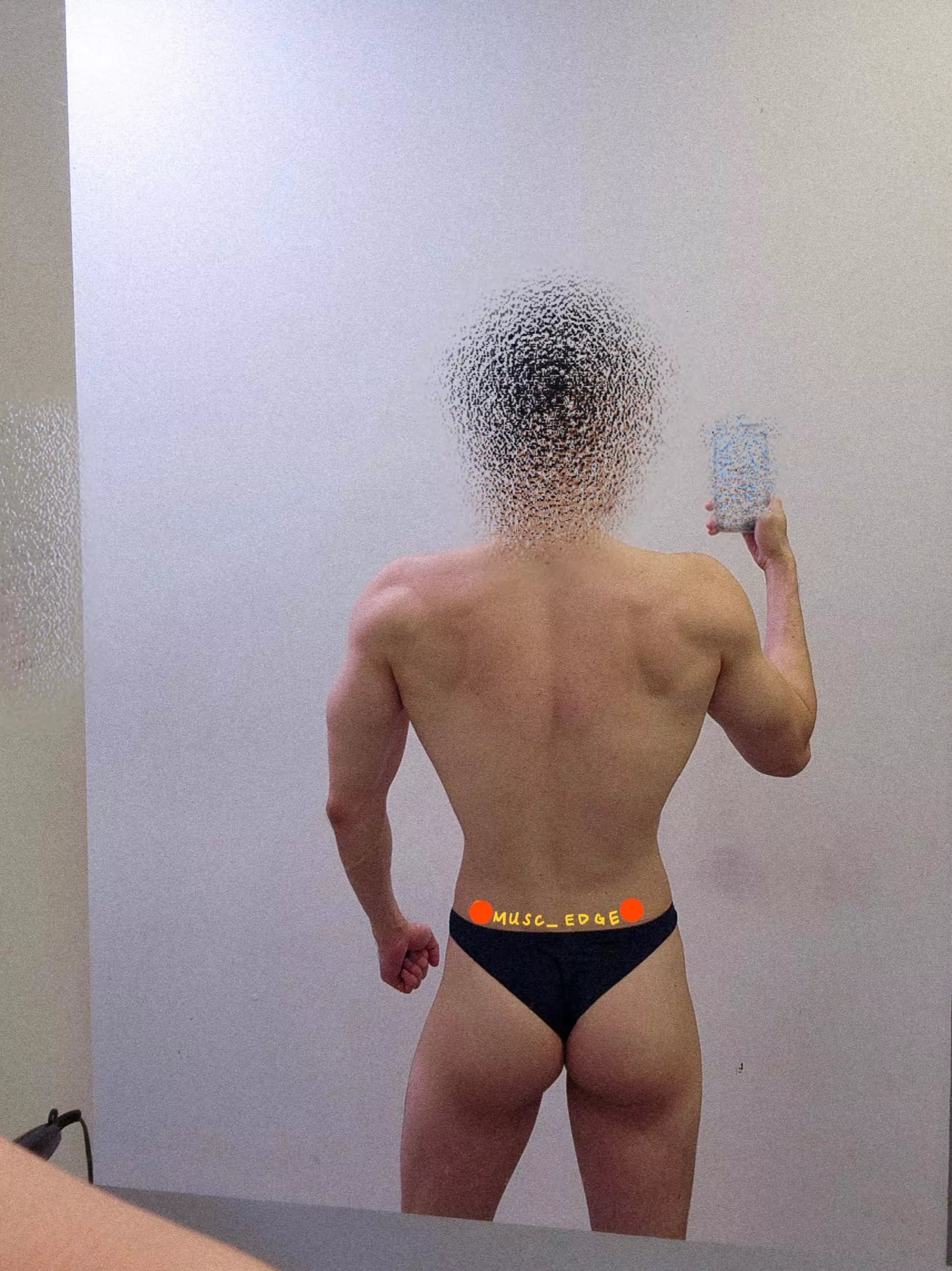 Took this on V Day because singles be hunting in the gym 😈 posted by MUSC_EDGE