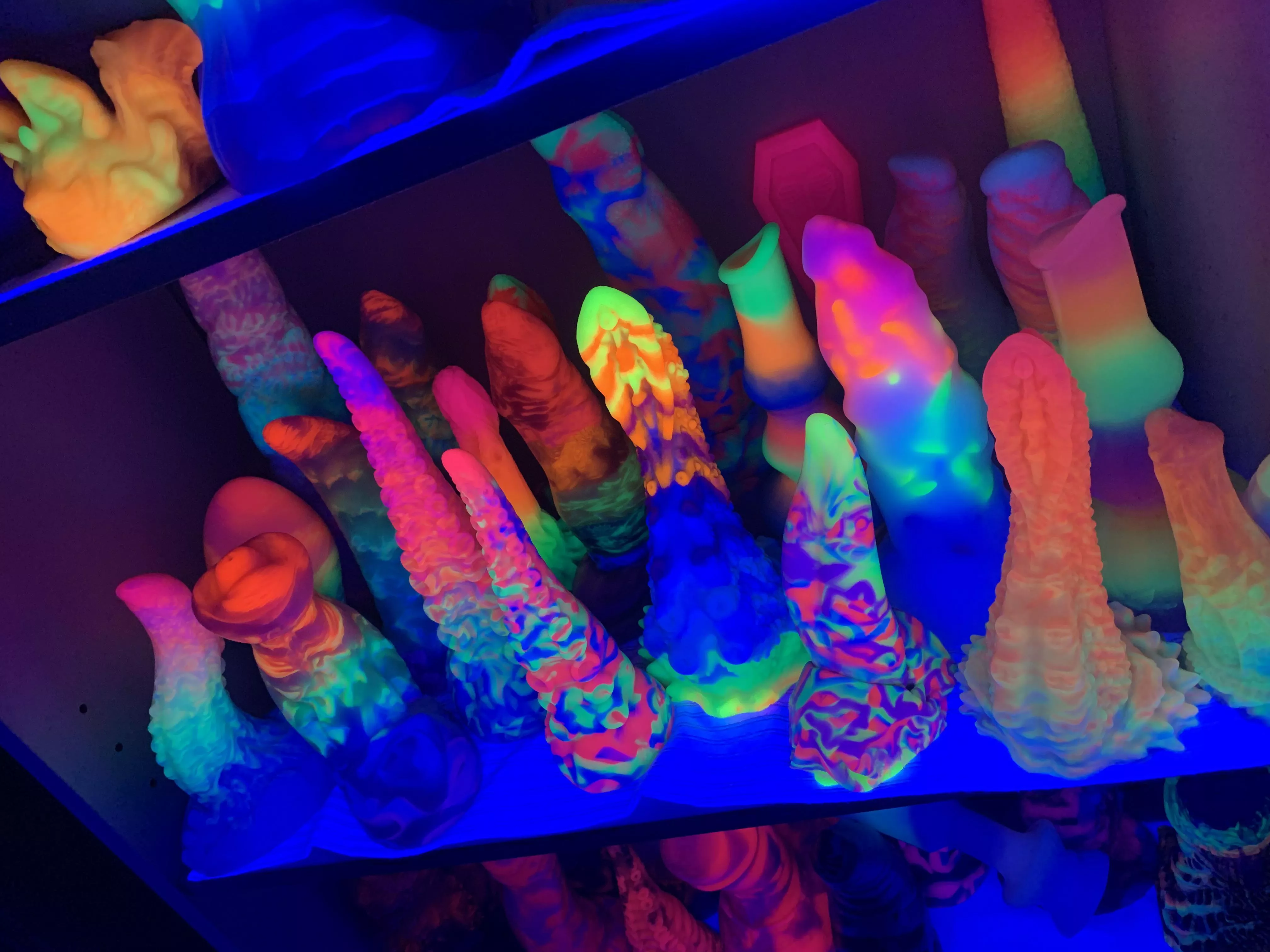 UV appreciation post ✨ posted by xServilexx
