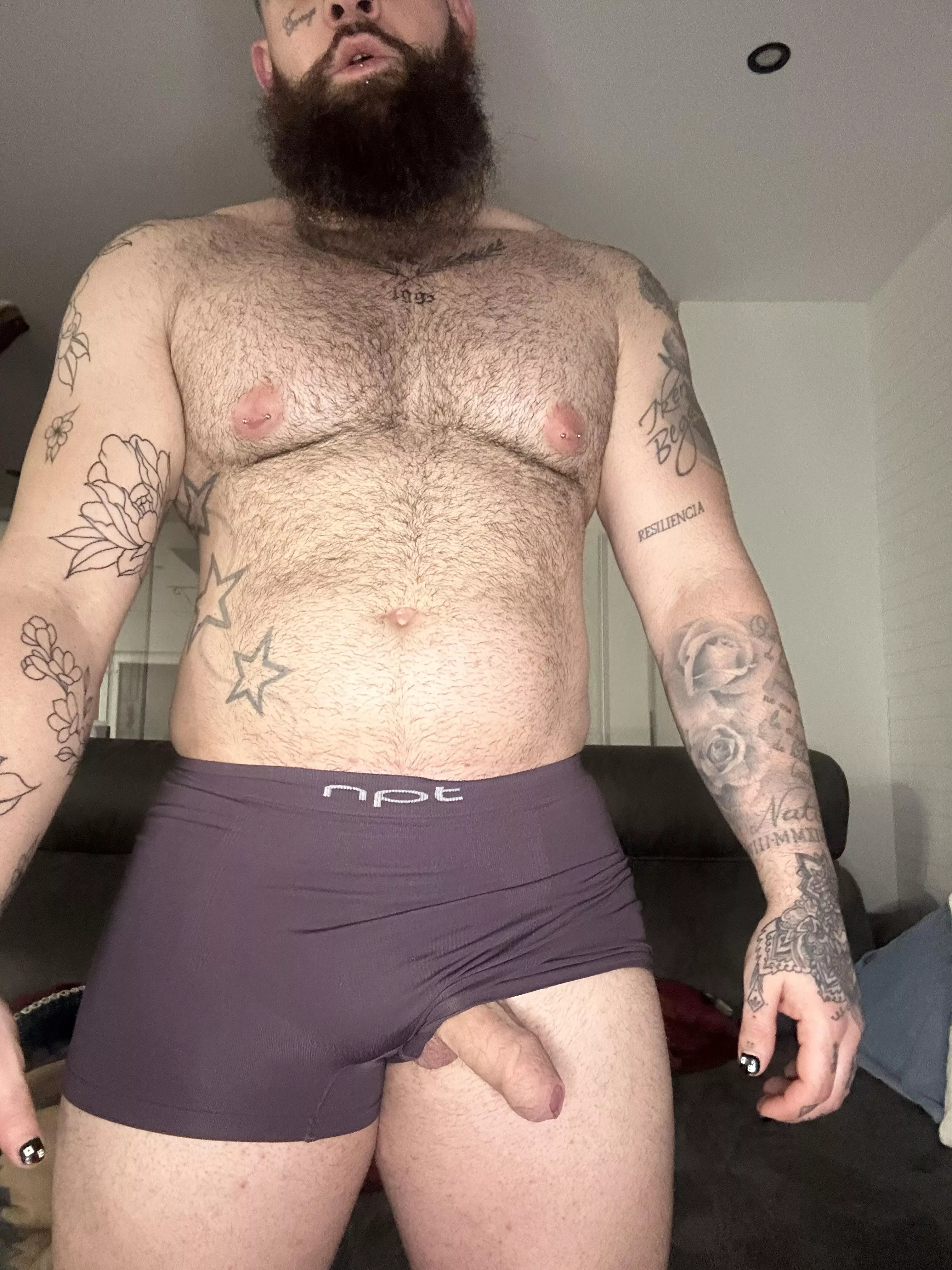 would you take them from me 🥵🥵 posted by Diamantehot