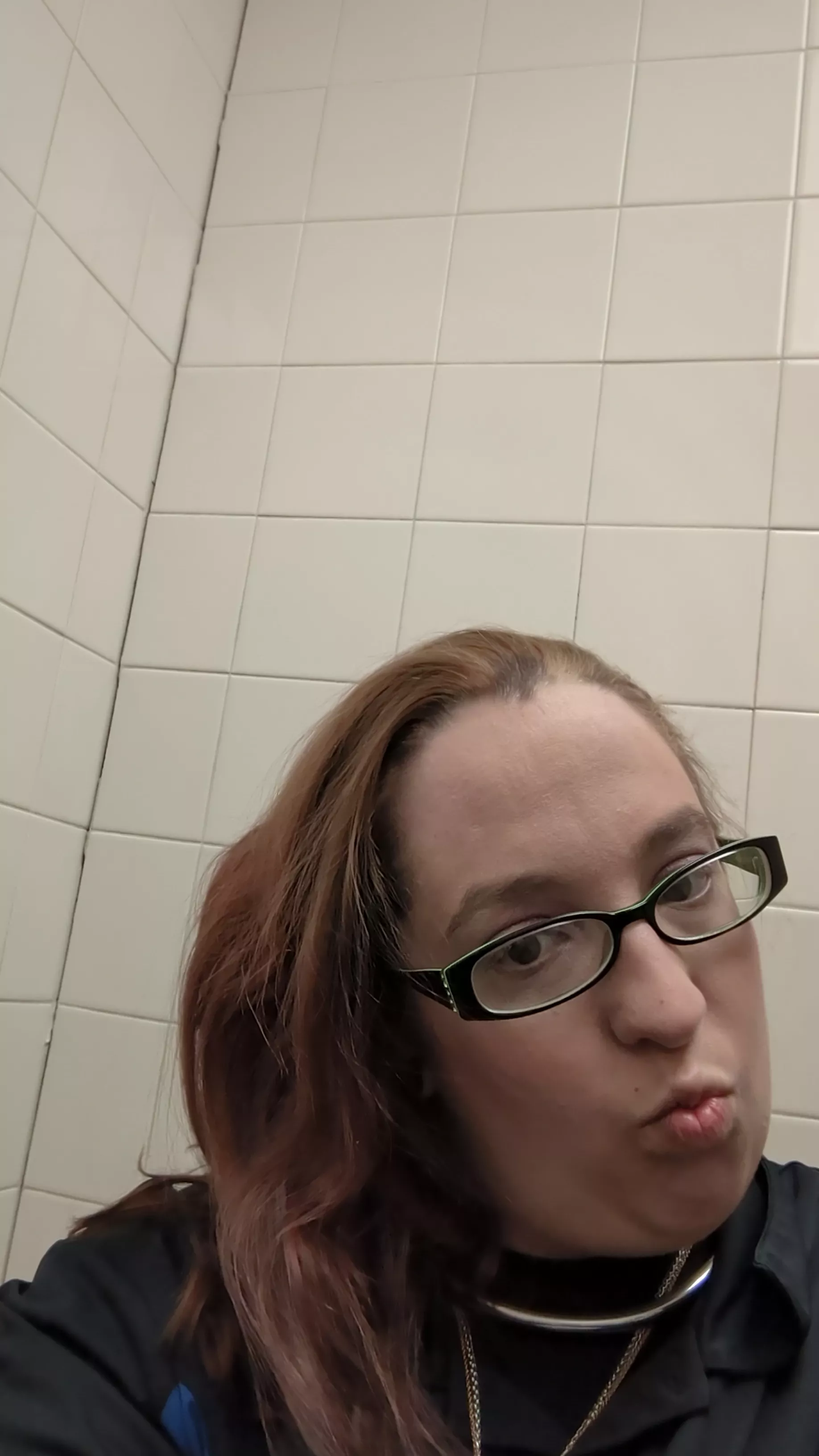 3days to go and my hair will be so much blonder I feel like I'm actually starting to be a bimbo now! posted by 4porn28