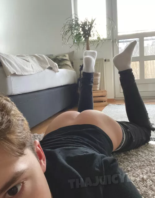 am i a good boy?🤭 by thajuicyboi