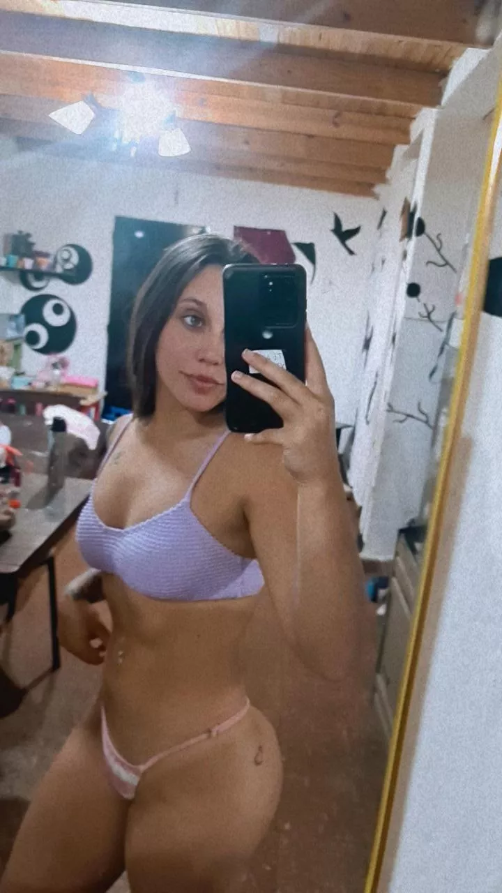 am I hot enough for u? posted by BabyXiamii