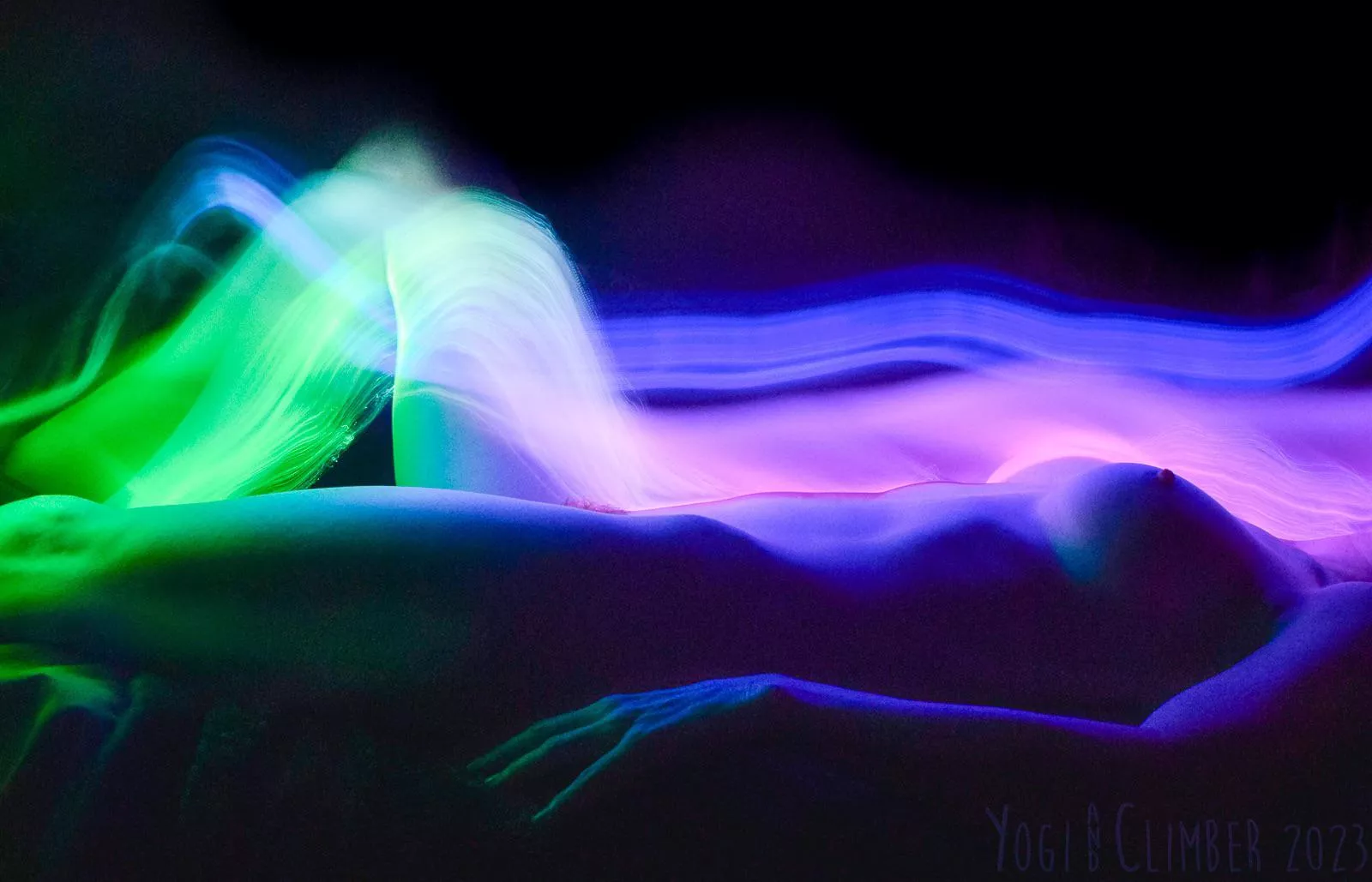 Aura Borealis posted by YogiandClimber