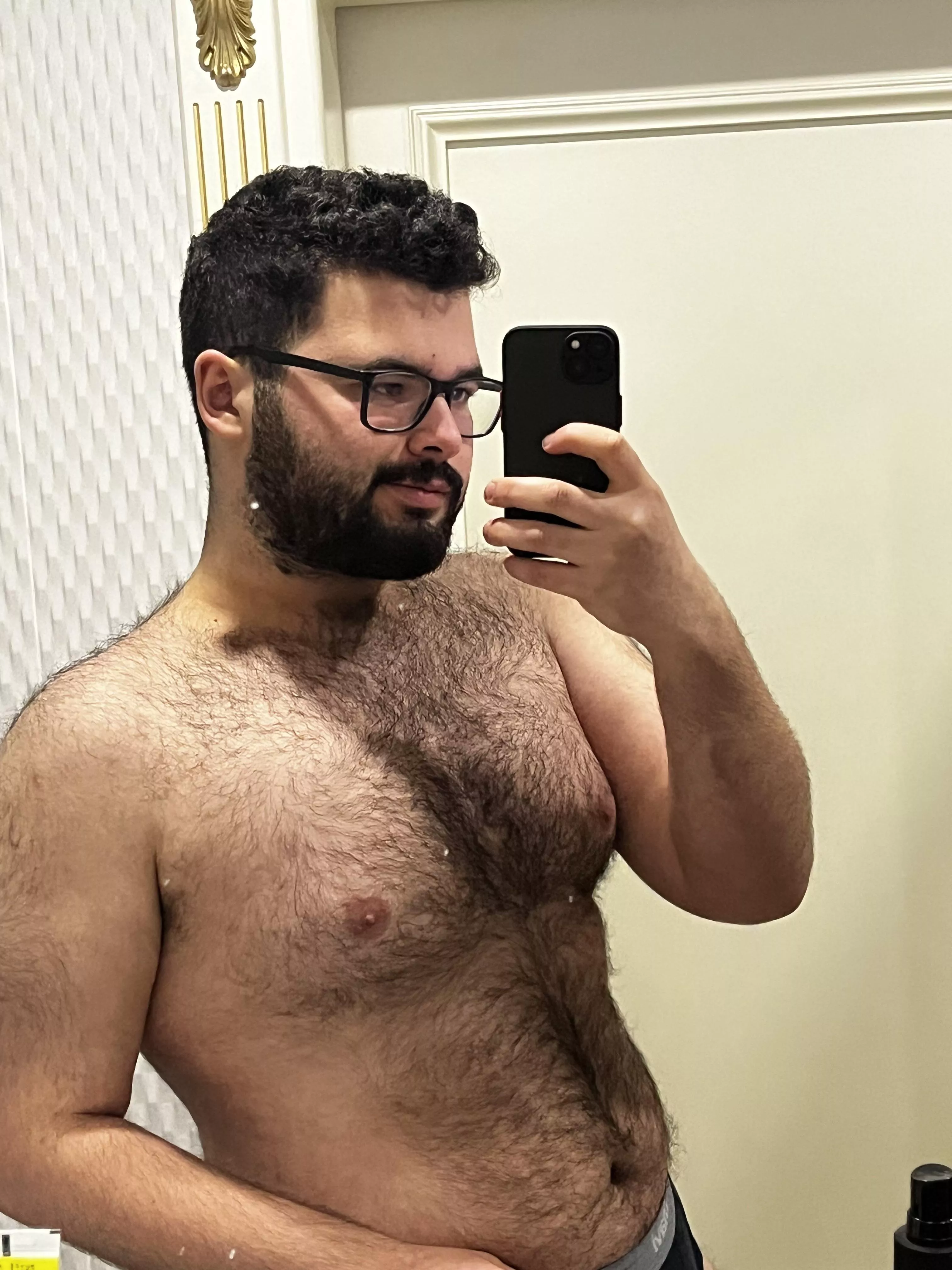 Big belly mirror posted by CreamShantay